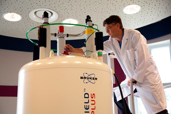 Nuclear magnetic resonance spectroscope (NMR) at the Research Center Borstel