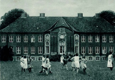 Children's convalescent home Schloss Borstel of Friedrich Bölck Margarine Vertrieb AG, Bad Oldesloe, 1930s